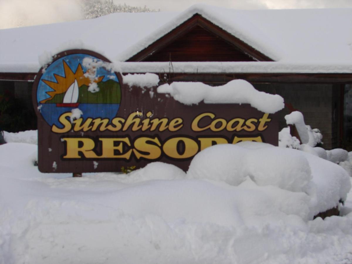 Sunshine Coast Resort Madeira Park ภายนอก รูปภาพ