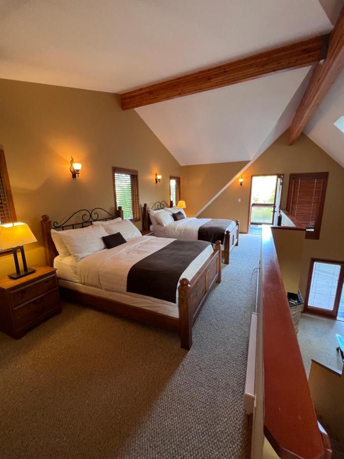 Sunshine Coast Resort Madeira Park ภายนอก รูปภาพ