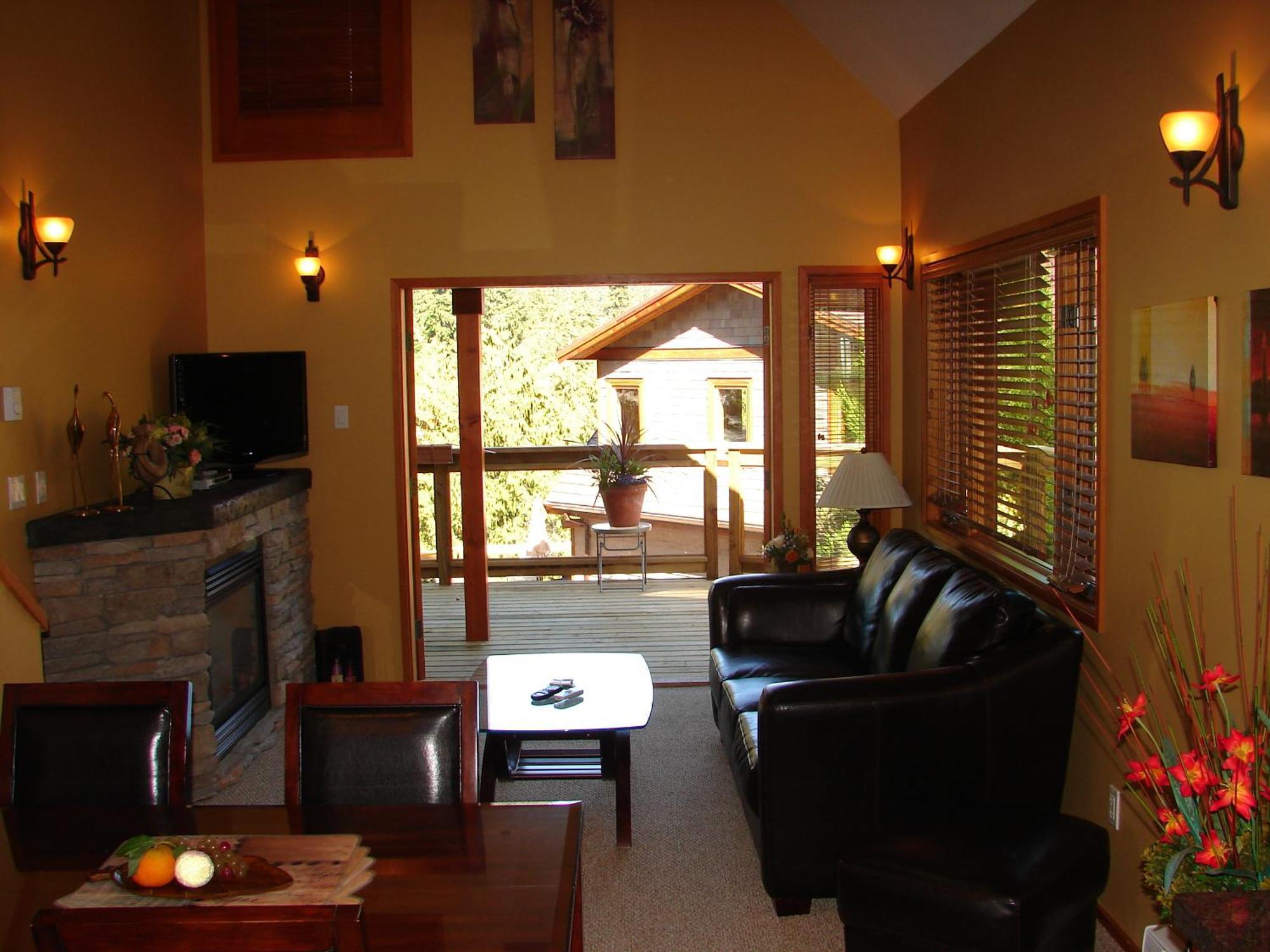Sunshine Coast Resort Madeira Park ภายนอก รูปภาพ